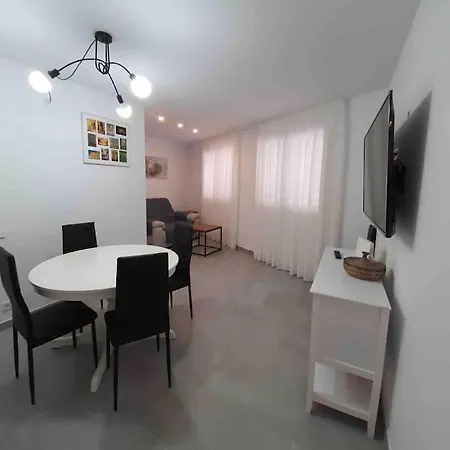 Ferienwohnung Piso Nuevo, Pk Pequeno Y A 5 Min De La Playa Caminando Cadaqués Exterior foto