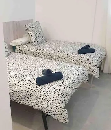 Ferienwohnung Piso Nuevo, Pk Pequeno Y A 5 Min De La Playa Caminando Cadaqués Exterior foto